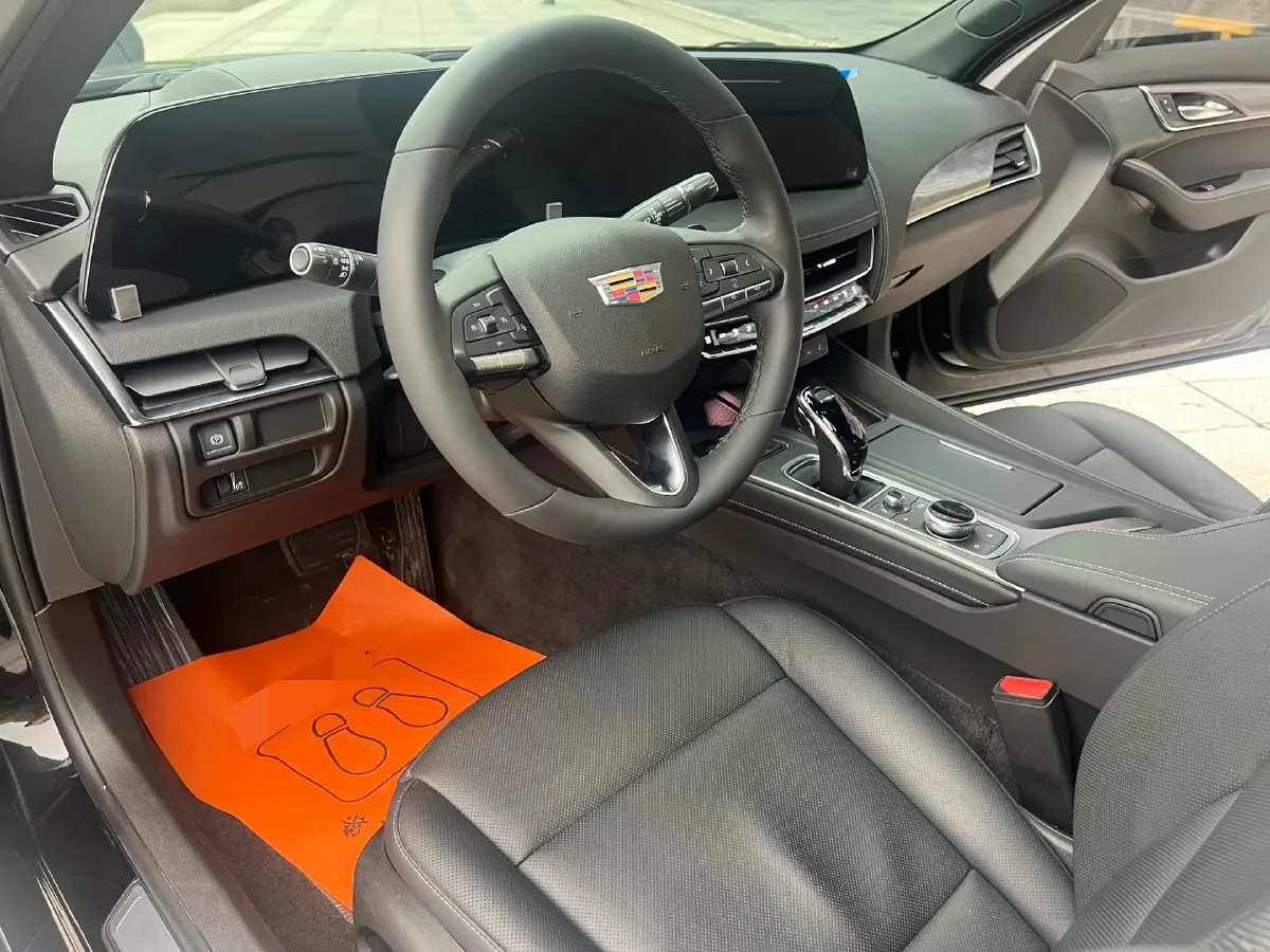 2024 Cadillac CT5 2.0T 237HP L4 10AT,autocango,china used car exporter,china ev exporter,chinese used car exporter,chinese used ev exporter