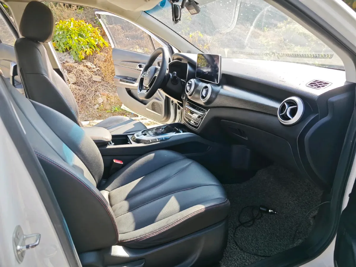 2018 BeiJing Auto EU5 BEV 53.66KWH,autocango,china used car exporter,china ev exporter,chinese used car exporter,chinese used ev exporter