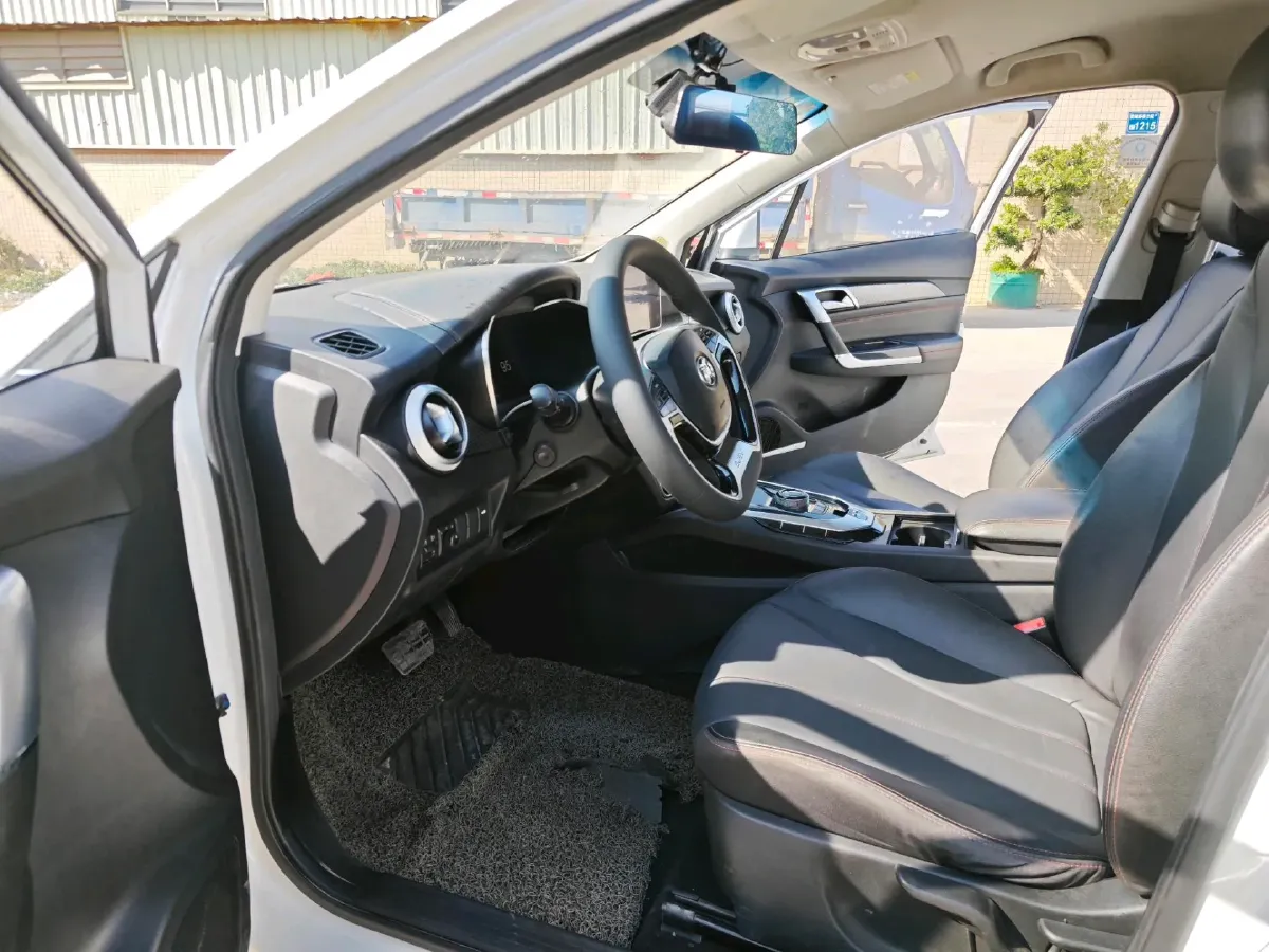 2018 BeiJing Auto EU5 BEV 53.66KWH,autocango,china used car exporter,china ev exporter,chinese used car exporter,chinese used ev exporter