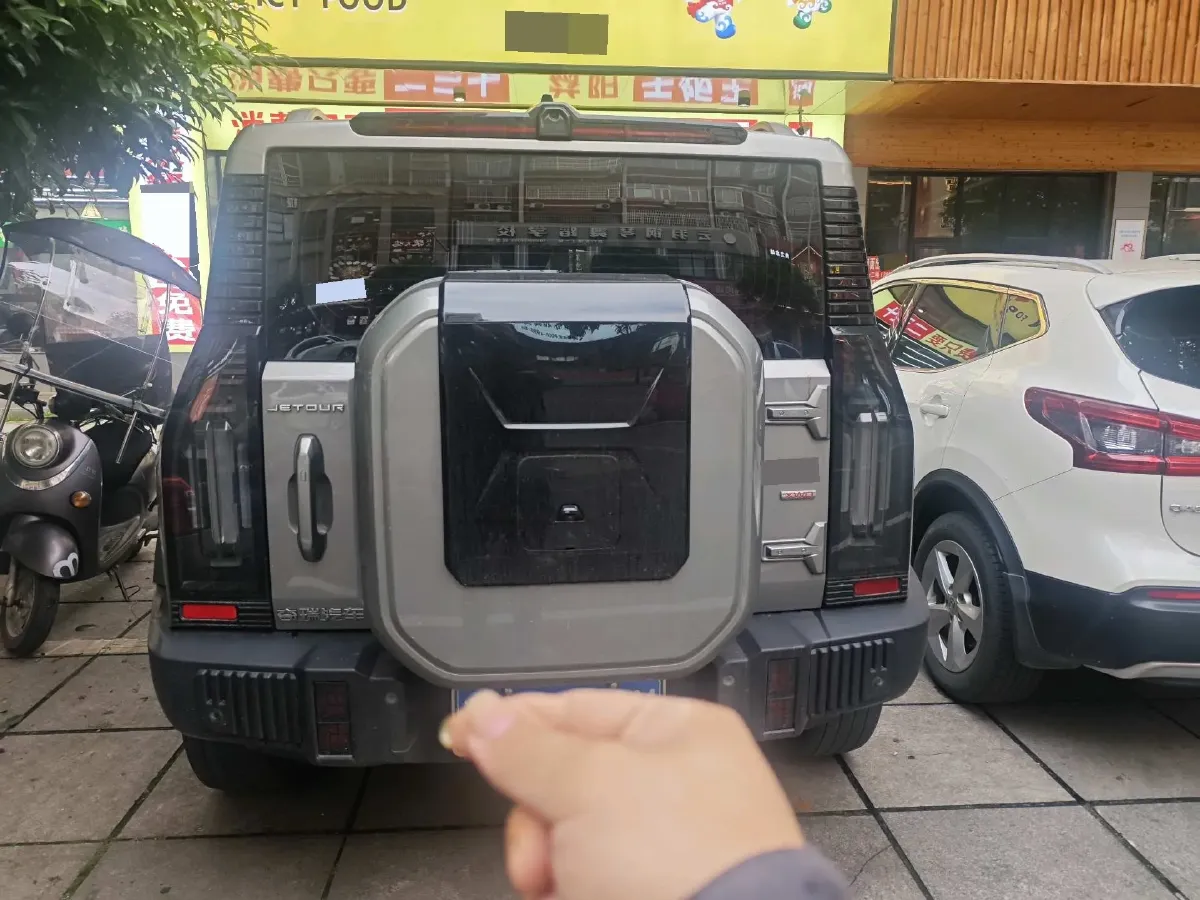 2023 Jetour Traveller 2.0T 254HP L4 7DCT,autocango,china used car exporter,china ev exporter,chinese used car exporter,chinese used ev exporter