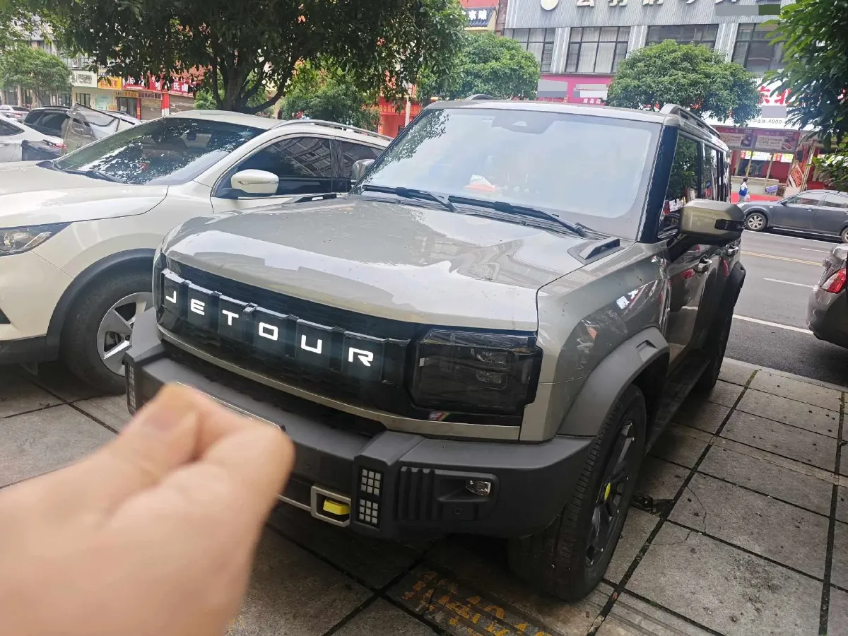 2023 Jetour Traveller 2.0T 254HP L4 7DCT,autocango,china used car exporter,china ev exporter,chinese used car exporter,chinese used ev exporter