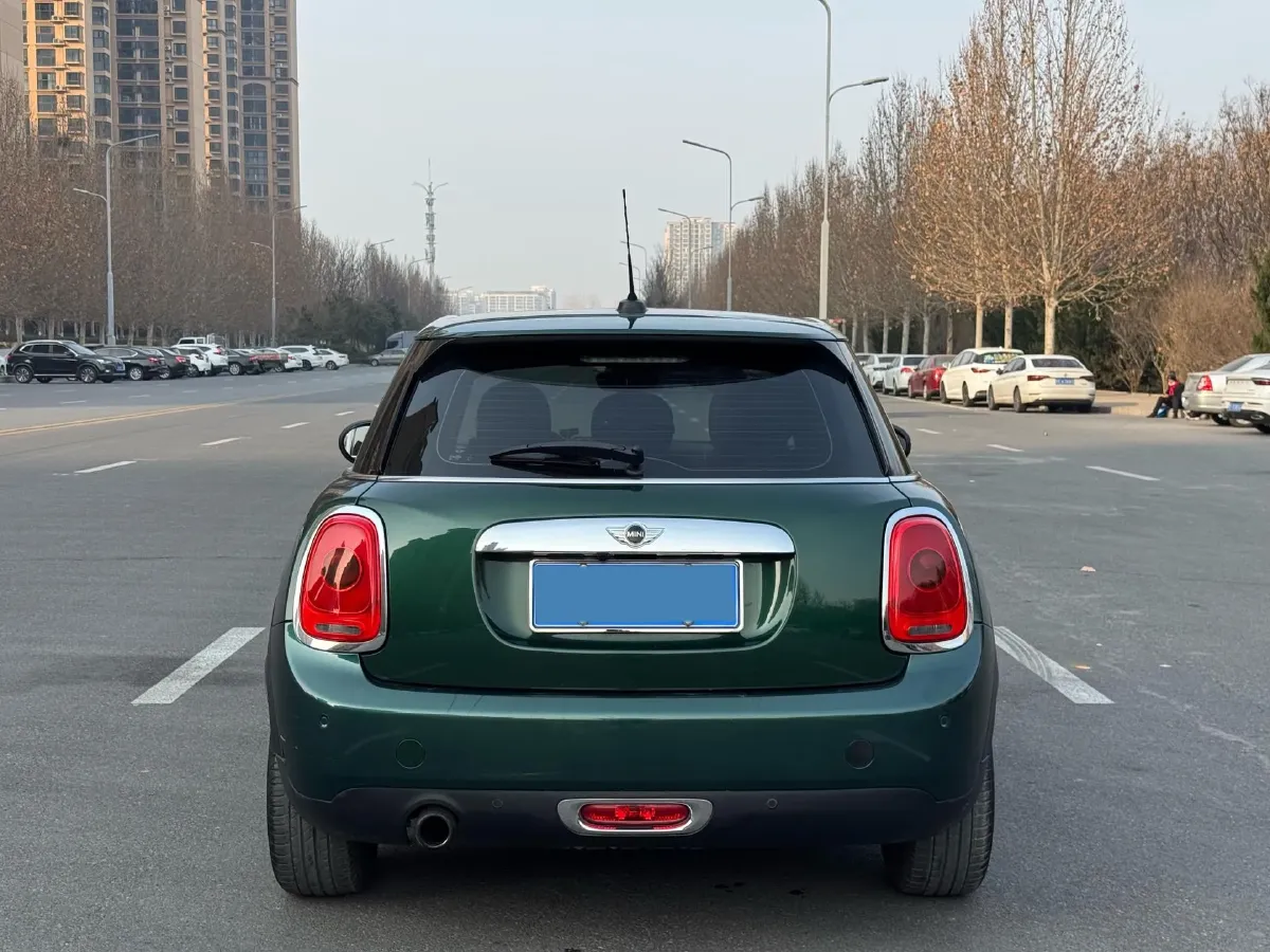 2016 MINI MINI 1.2T 102HP L3 6AT,autocango,china used car exporter,china ev exporter,chinese used car exporter,chinese used ev exporter