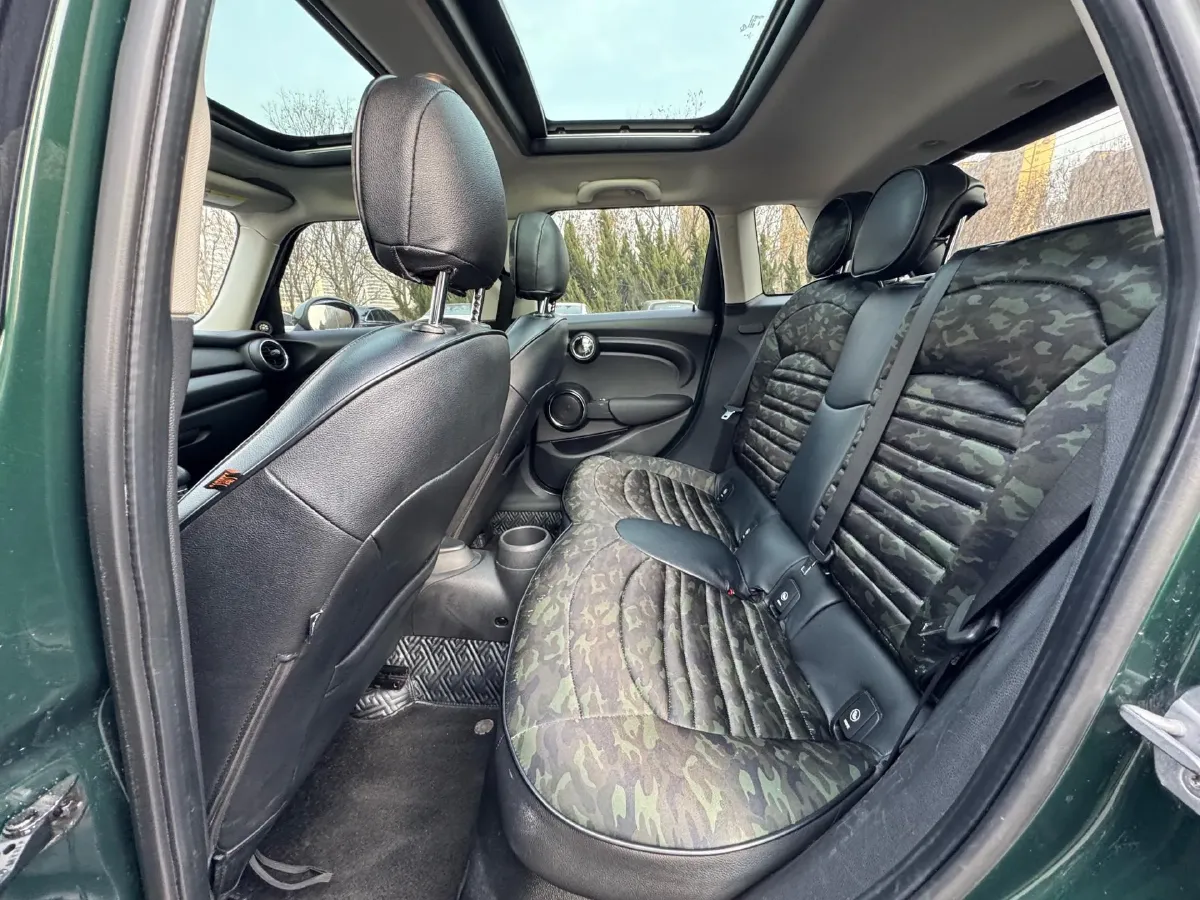 2016 MINI MINI 1.2T 102HP L3 6AT,autocango,china used car exporter,china ev exporter,chinese used car exporter,chinese used ev exporter