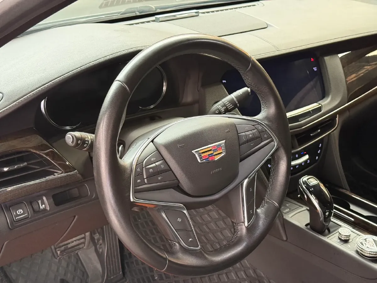 2022 Cadillac CT6 2.0T 237HP L4 10AT,autocango,china used car exporter,china ev exporter,chinese used car exporter,chinese used ev exporter