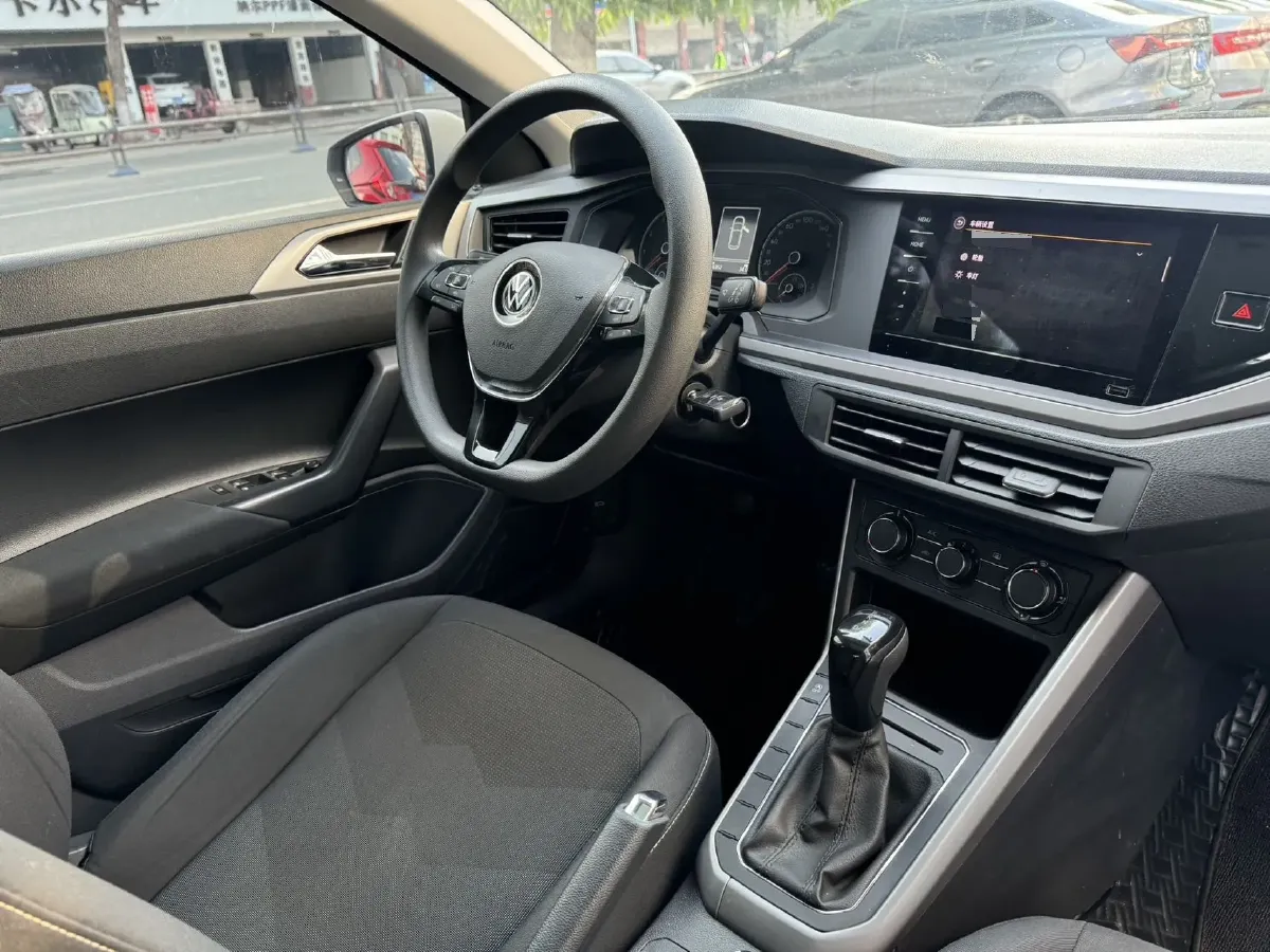 2019 Volkswagen Polo 1.5L 113HP L4 6AT,autocango,china used car exporter,china ev exporter,chinese used car exporter,chinese used ev exporter