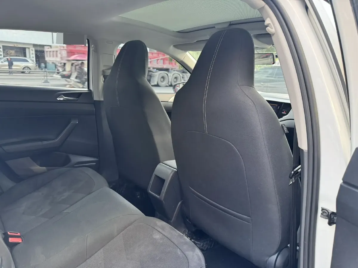 2019 Volkswagen Polo 1.5L 113HP L4 6AT,autocango,china used car exporter,china ev exporter,chinese used car exporter,chinese used ev exporter