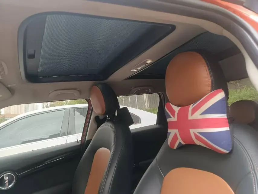 2019 MINI MINI 1.5T 102HP L3 7DCT,autocango,china used car exporter,china ev exporter,chinese used car exporter,chinese used ev exporter