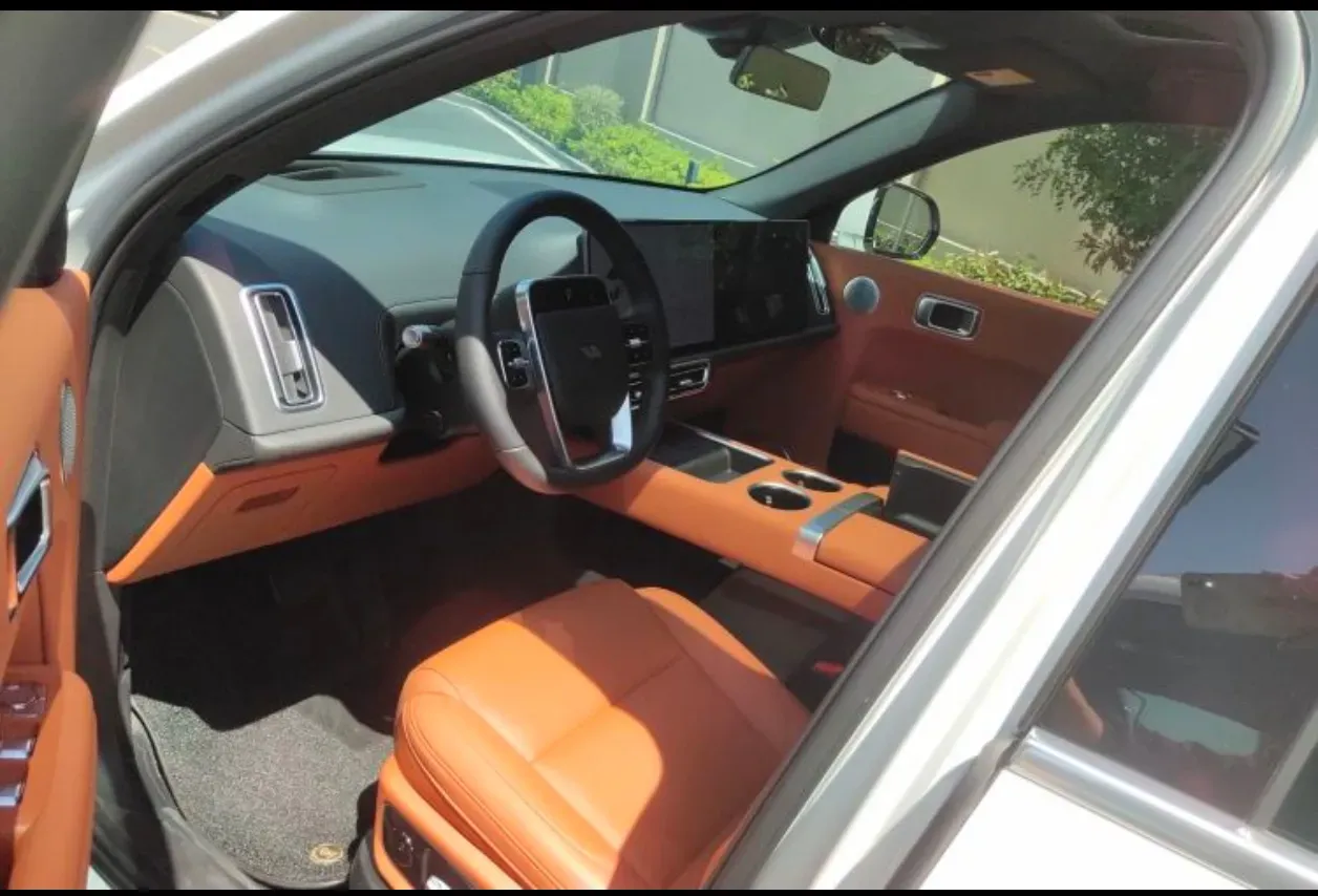 2024 Li L8 Range Extended 154HP REEV 52.3KWH,autocango,china used car exporter,china ev exporter,chinese used car exporter,chinese used ev exporter