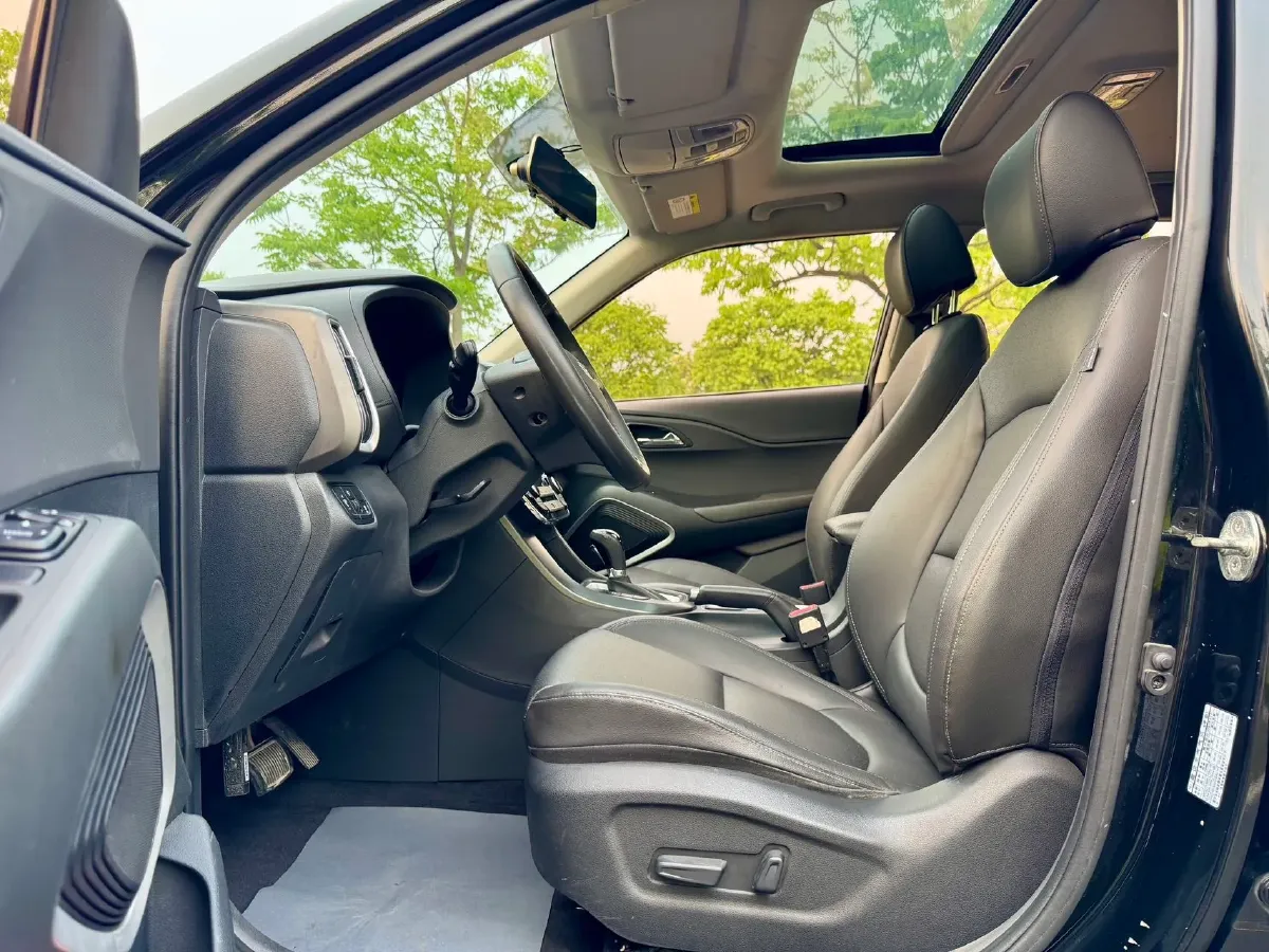 2018 Hyundai ix35 2.0L 160HP L4 6AT,autocango,china used car exporter,china ev exporter,chinese used car exporter,chinese used ev exporter