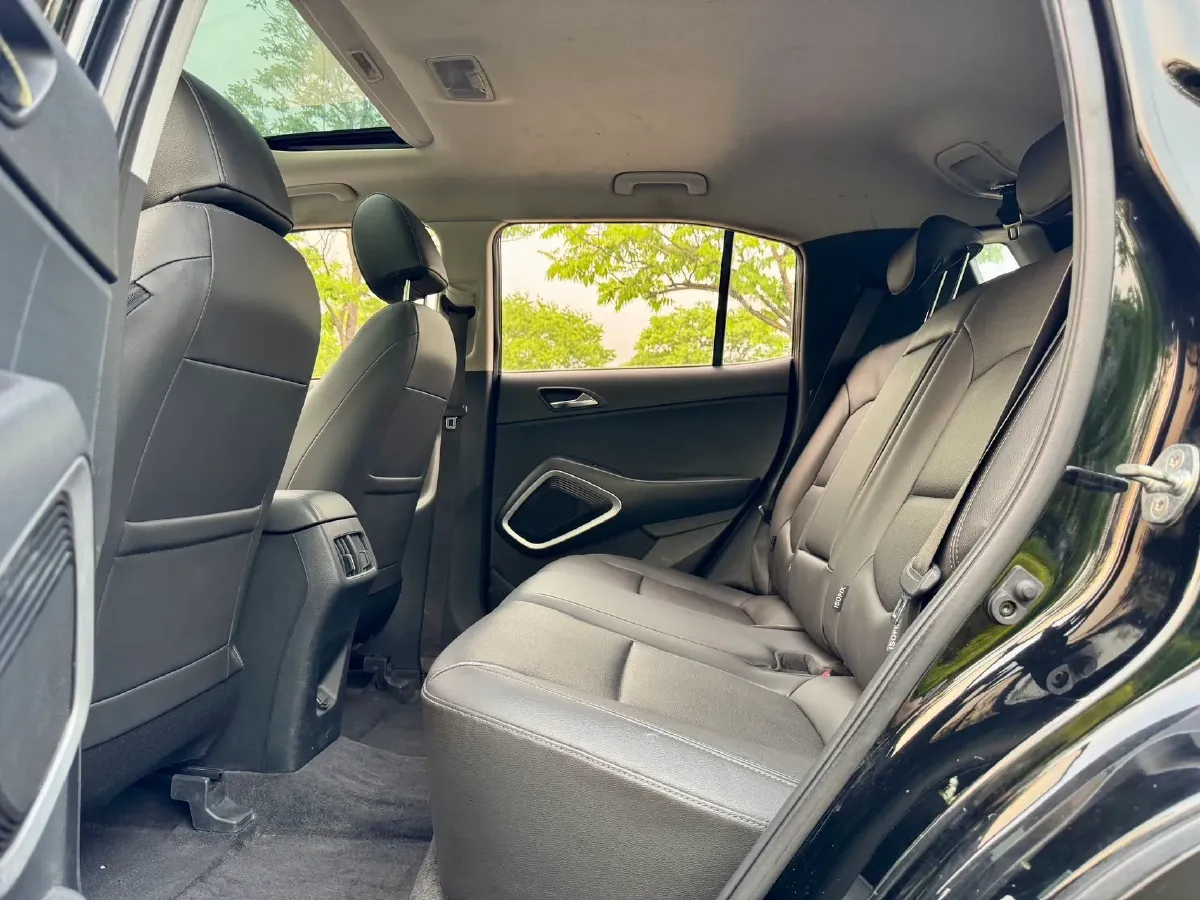 2018 Hyundai ix35 2.0L 160HP L4 6AT,autocango,china used car exporter,china ev exporter,chinese used car exporter,chinese used ev exporter