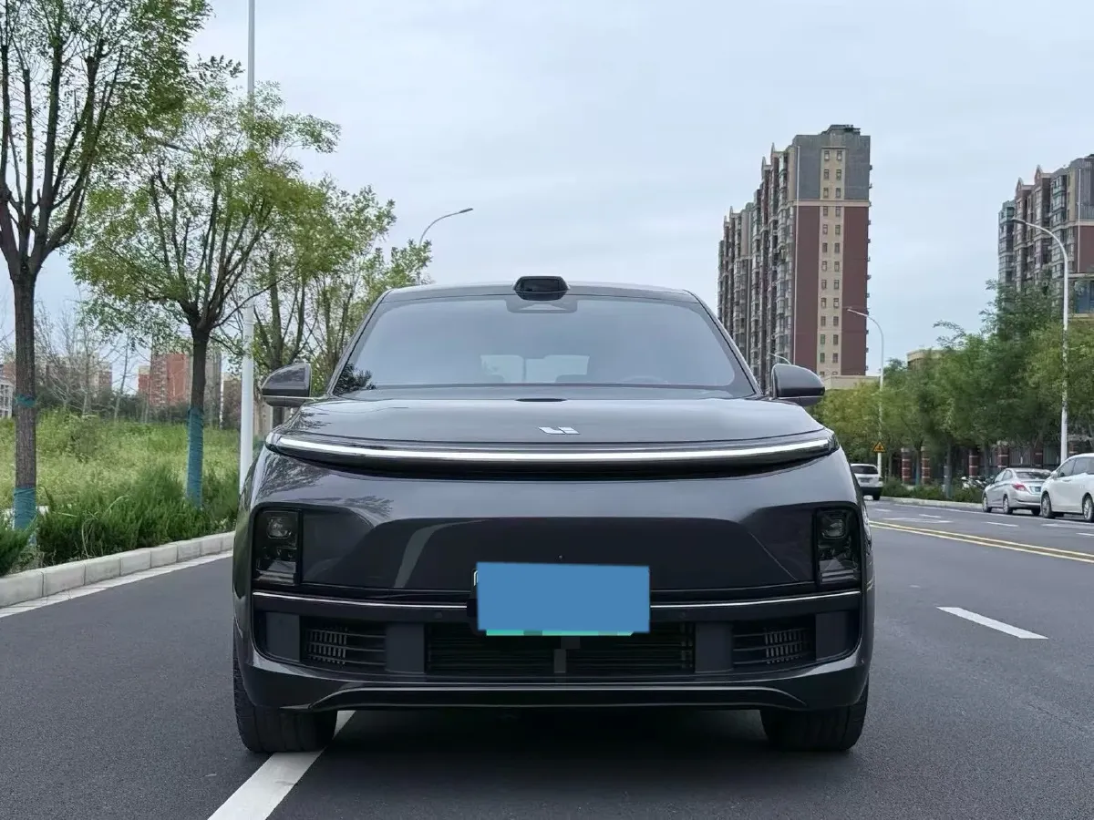 2022 Li L9 Range Extended 154HP REEV 42.6KWH,autocango,china used car exporter,china ev exporter,chinese used car exporter,chinese used ev exporter