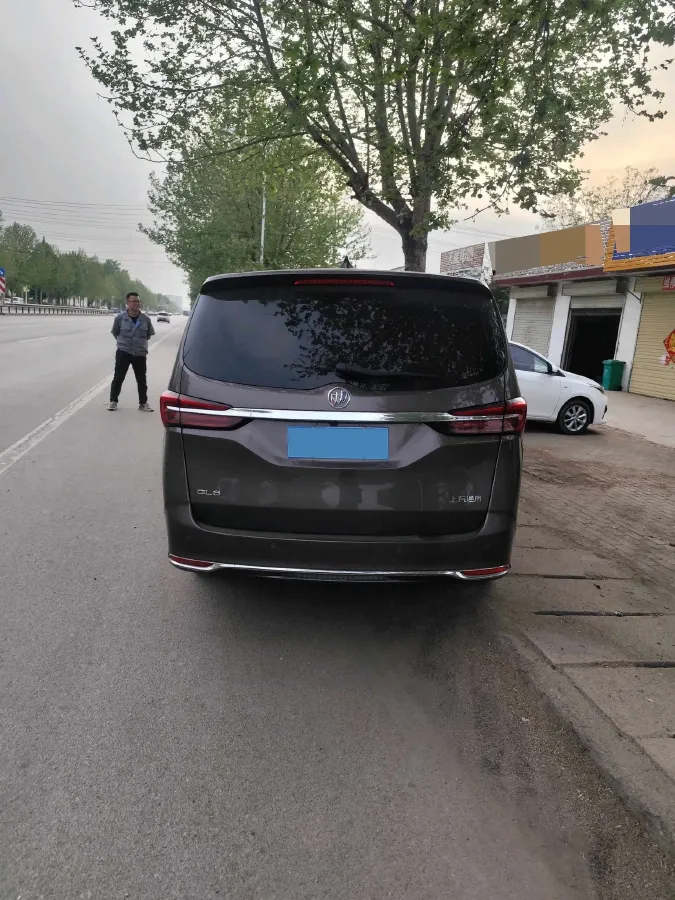 2023 Buick GL8 2.0T 237HP L4 9AT,autocango,china used car exporter,china ev exporter,chinese used car exporter,chinese used ev exporter