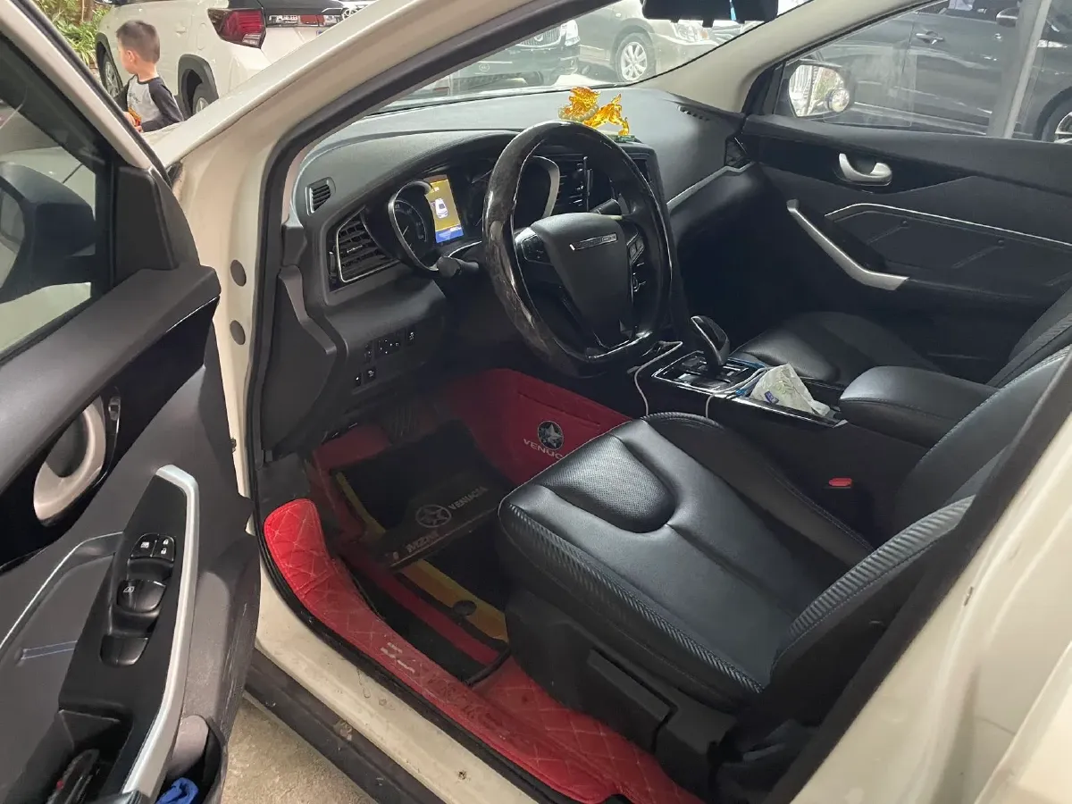 2023 Venucia D60 EV BEV 47KWH,autocango,china used car exporter,china ev exporter,chinese used car exporter,chinese used ev exporter