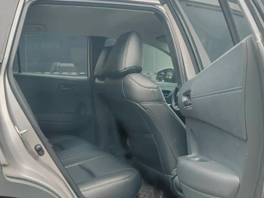 2024 Toyota Corolla Cross 2.0L 152HP L4 E-CVT Hybrid,autocango,china used car exporter,china ev exporter,chinese used car exporter,chinese used ev exporter