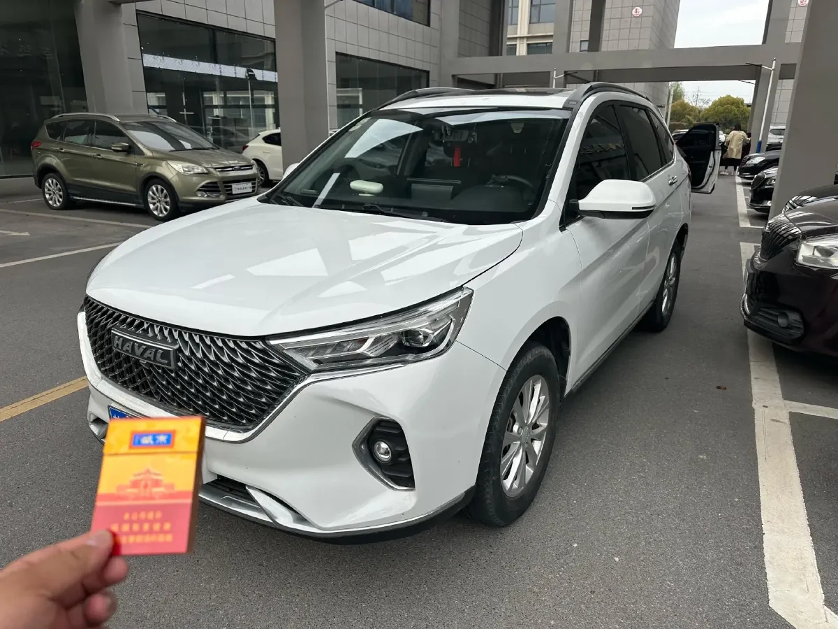 2021 Haval M6 1.5T 150HP L4 7DCT,autocango,china used car exporter,china ev exporter,chinese used car exporter,chinese used ev exporter