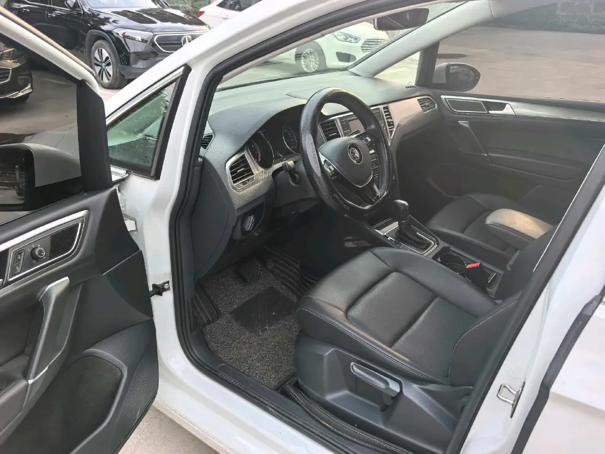 2019 Volkswagen Golf Sportsvan 1.4T 150HP L4 7DCT,autocango,china used car exporter,china ev exporter,chinese used car exporter,chinese used ev exporter