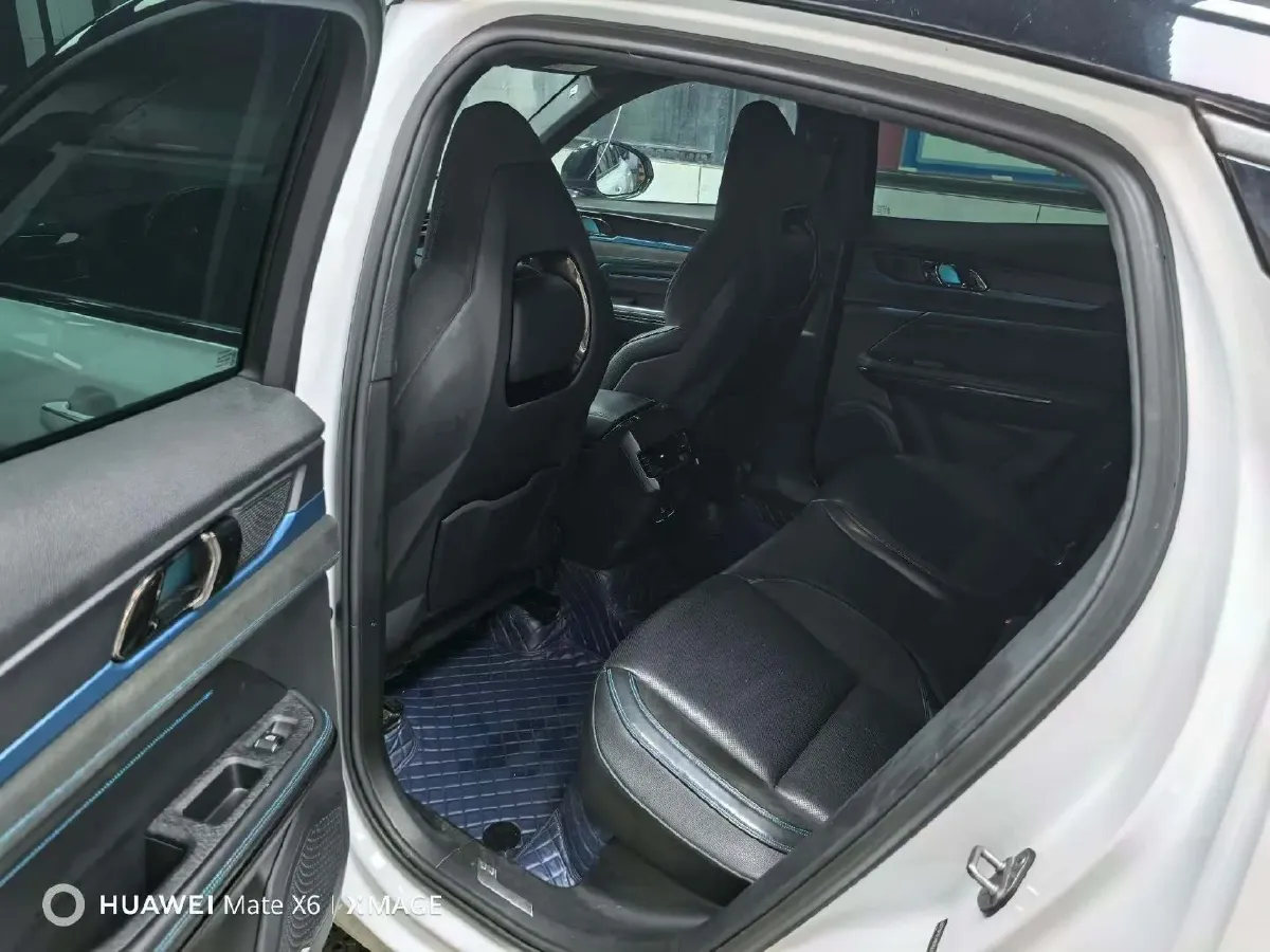 2021 Peugeot 508L 1.6T 200HP L4 8AT PHEV 12KWH,autocango,china used car exporter,china ev exporter,chinese used car exporter,chinese used ev exporter