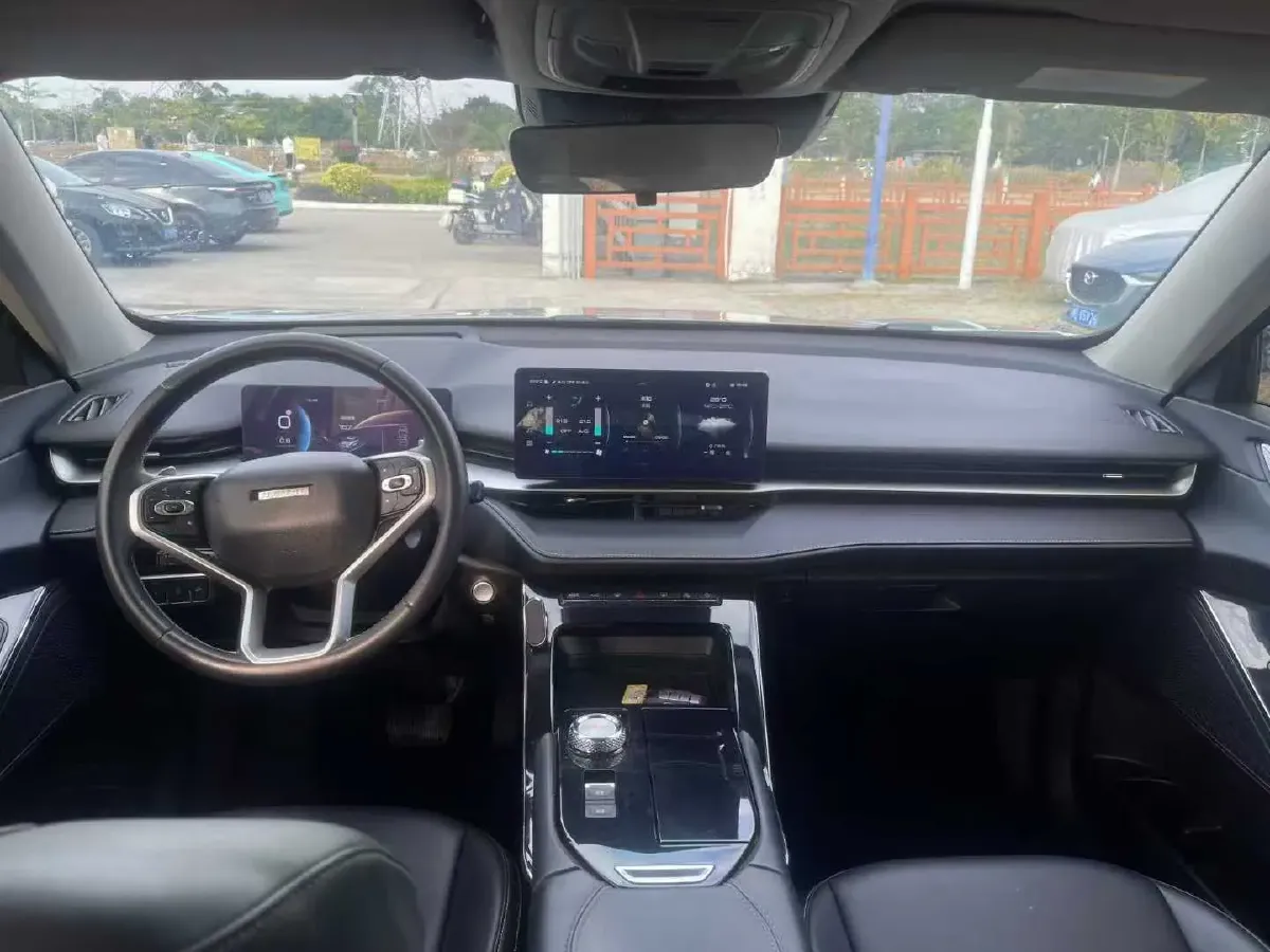 2022 Haval H6 1.5T 184HP L4 7DCT,autocango,china used car exporter,china ev exporter,chinese used car exporter,chinese used ev exporter