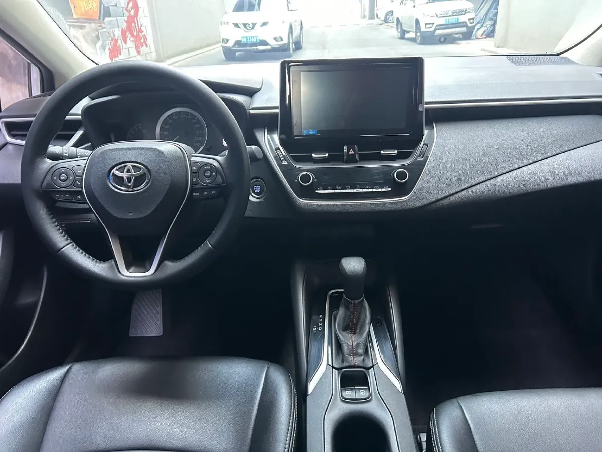 2021 Toyota Corolla 1.2T 116HP L4 CVT,autocango,china used car exporter,china ev exporter,chinese used car exporter,chinese used ev exporter