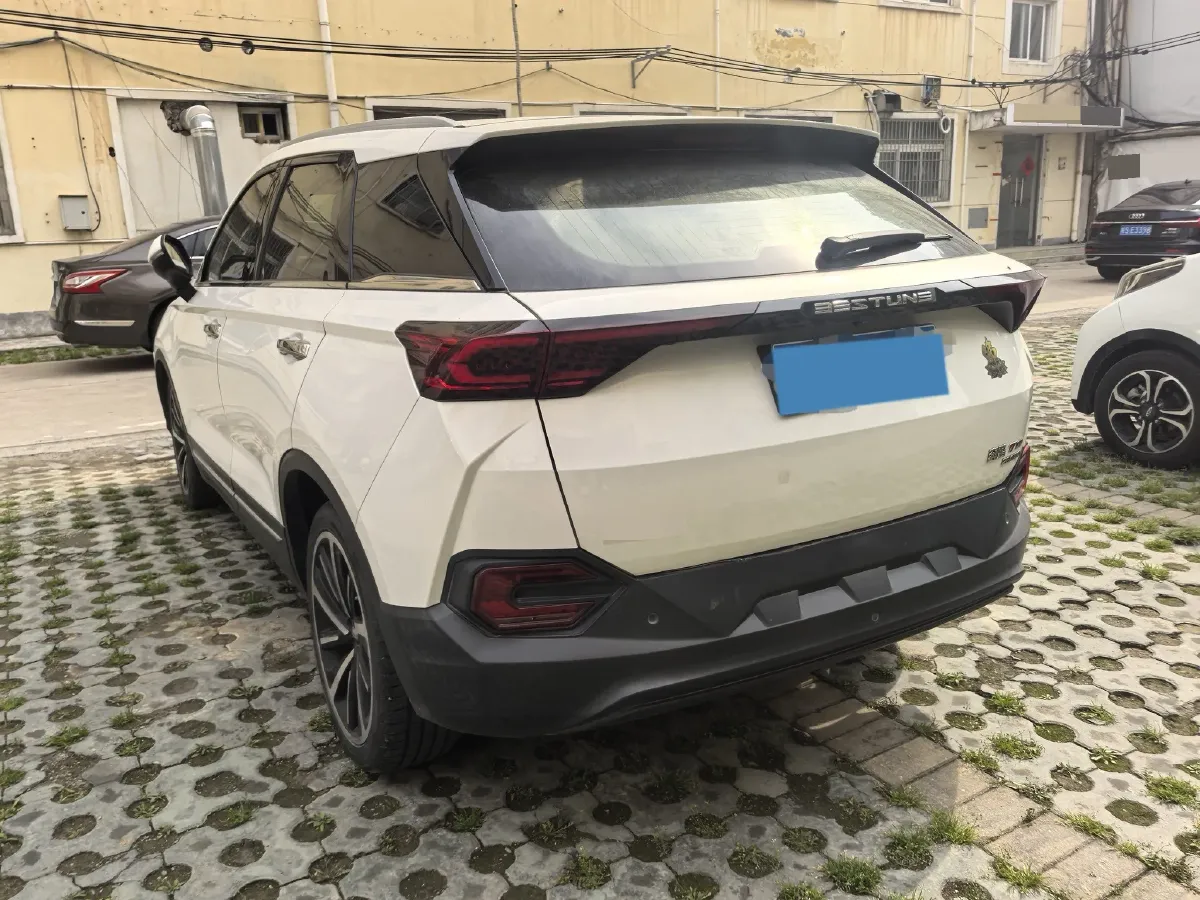 2020 Bestune T77 1.5T 169HP L4 7DCT,autocango,china used car exporter,china ev exporter,chinese used car exporter,chinese used ev exporter