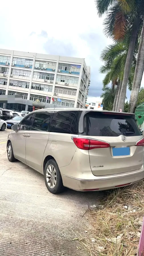 2018 Buick GL8 2.0T 260HP L4 6AT,autocango,china used car exporter,china ev exporter,chinese used car exporter,chinese used ev exporter