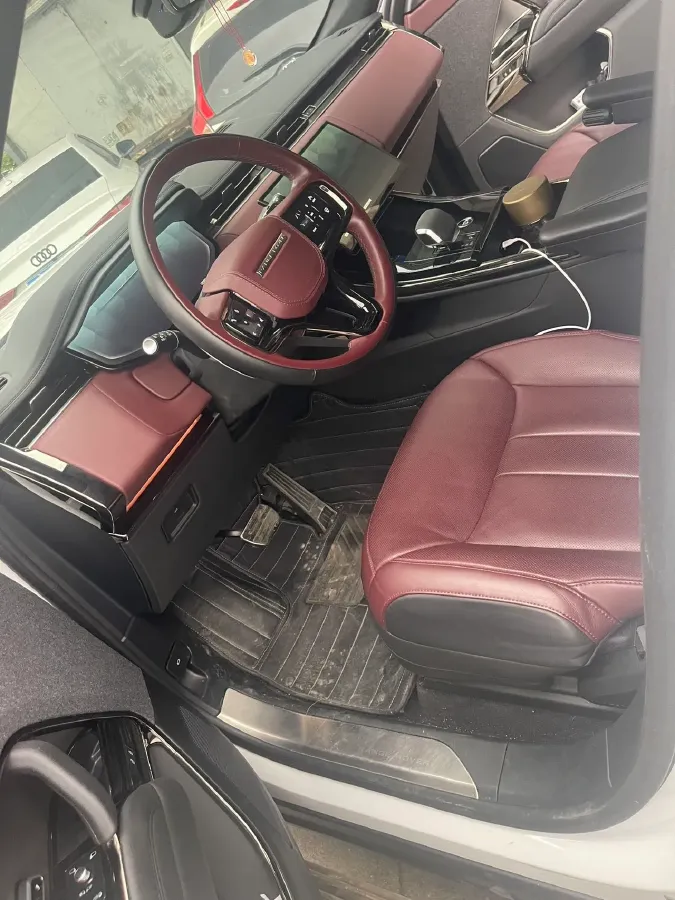 2024 Land Rover Range Rover Sport 3.0T 400HP L6 8AT,autocango,china used car exporter,china ev exporter,chinese used car exporter,chinese used ev exporter