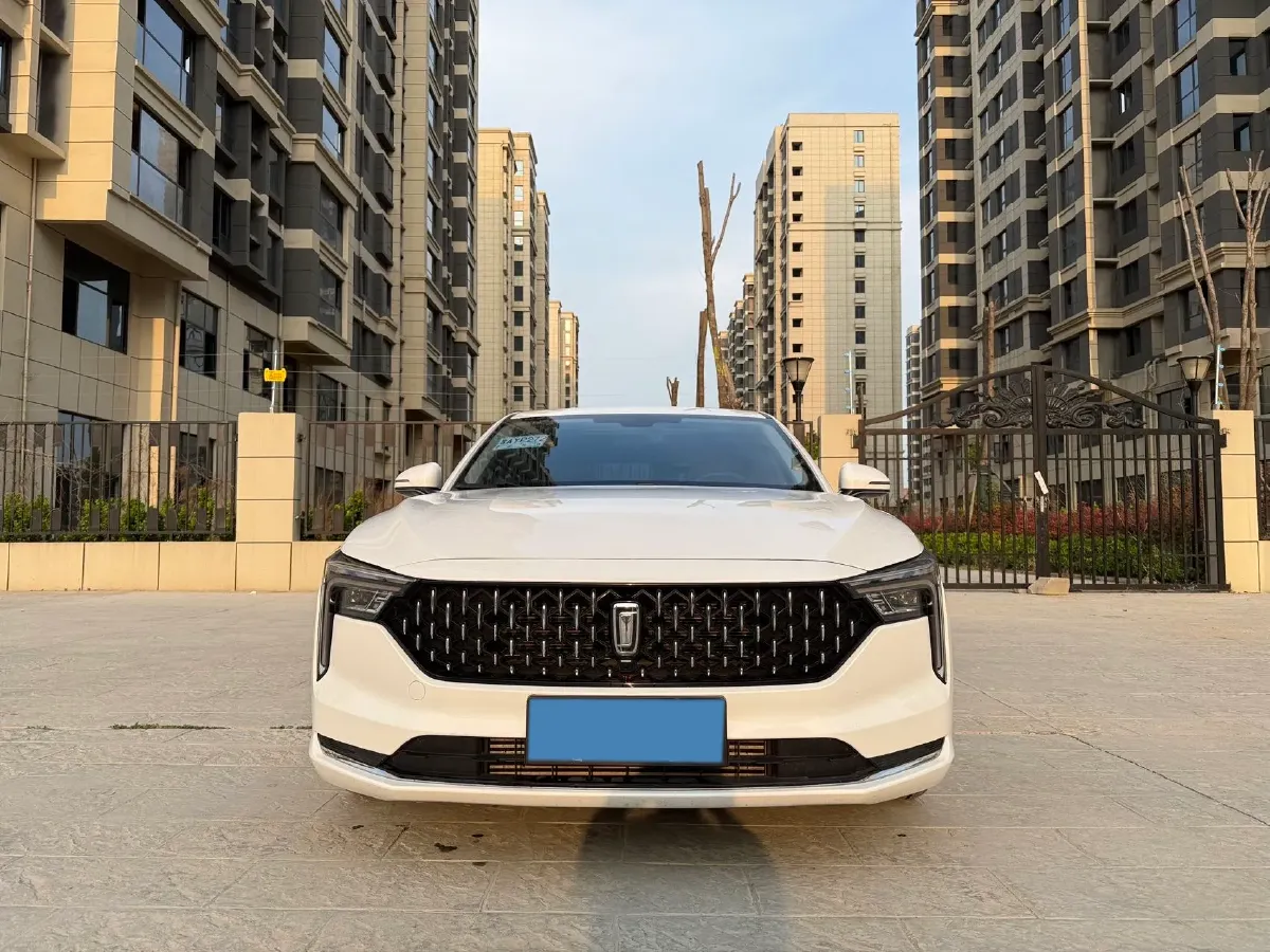 2023 Bestune B70 1.5T 169HP L4 7DCT,autocango,china used car exporter,china ev exporter,chinese used car exporter,chinese used ev exporter
