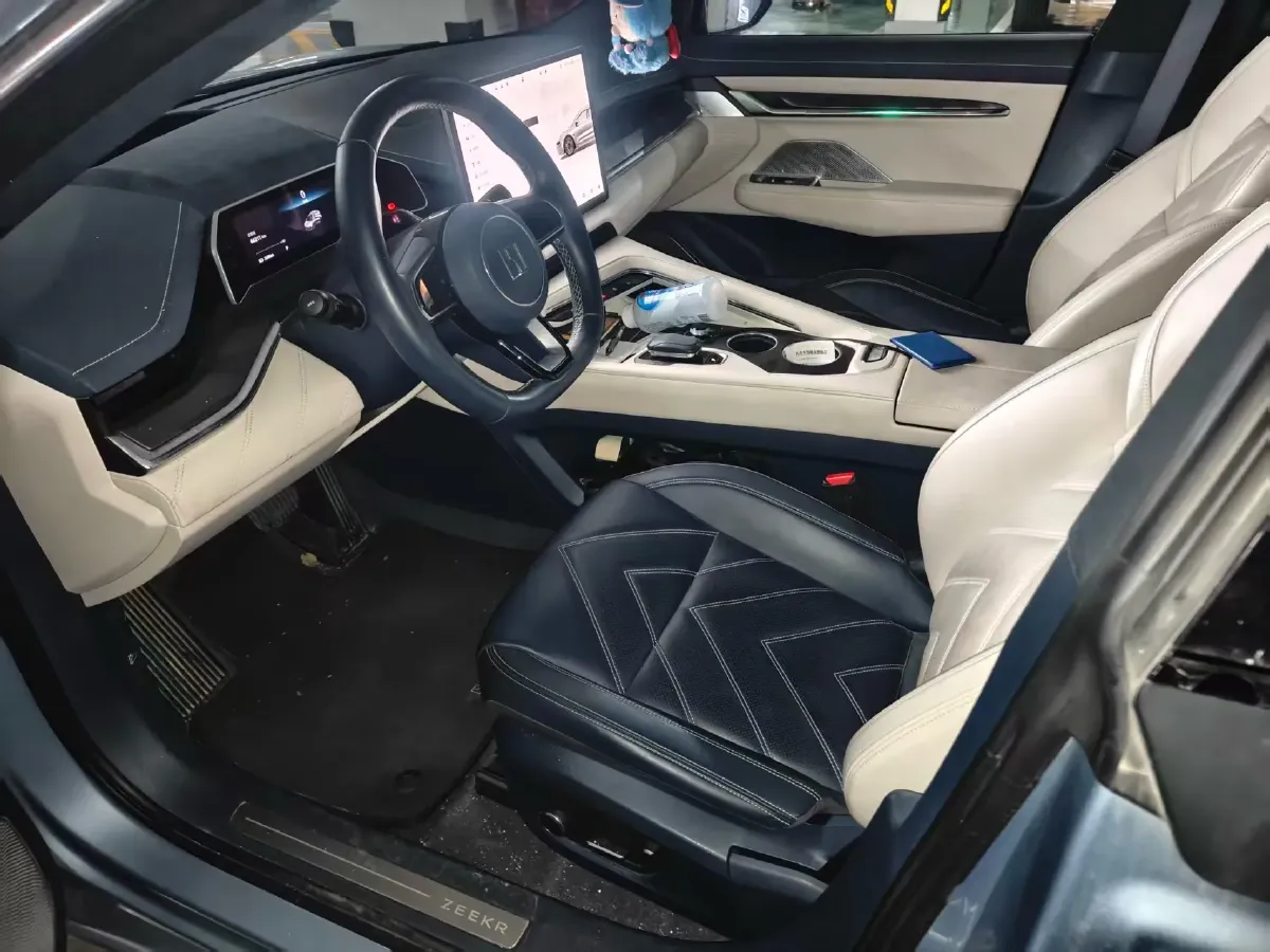 2021 Zeekr 001 BEV 100KWH,autocango,china used car exporter,china ev exporter,chinese used car exporter,chinese used ev exporter