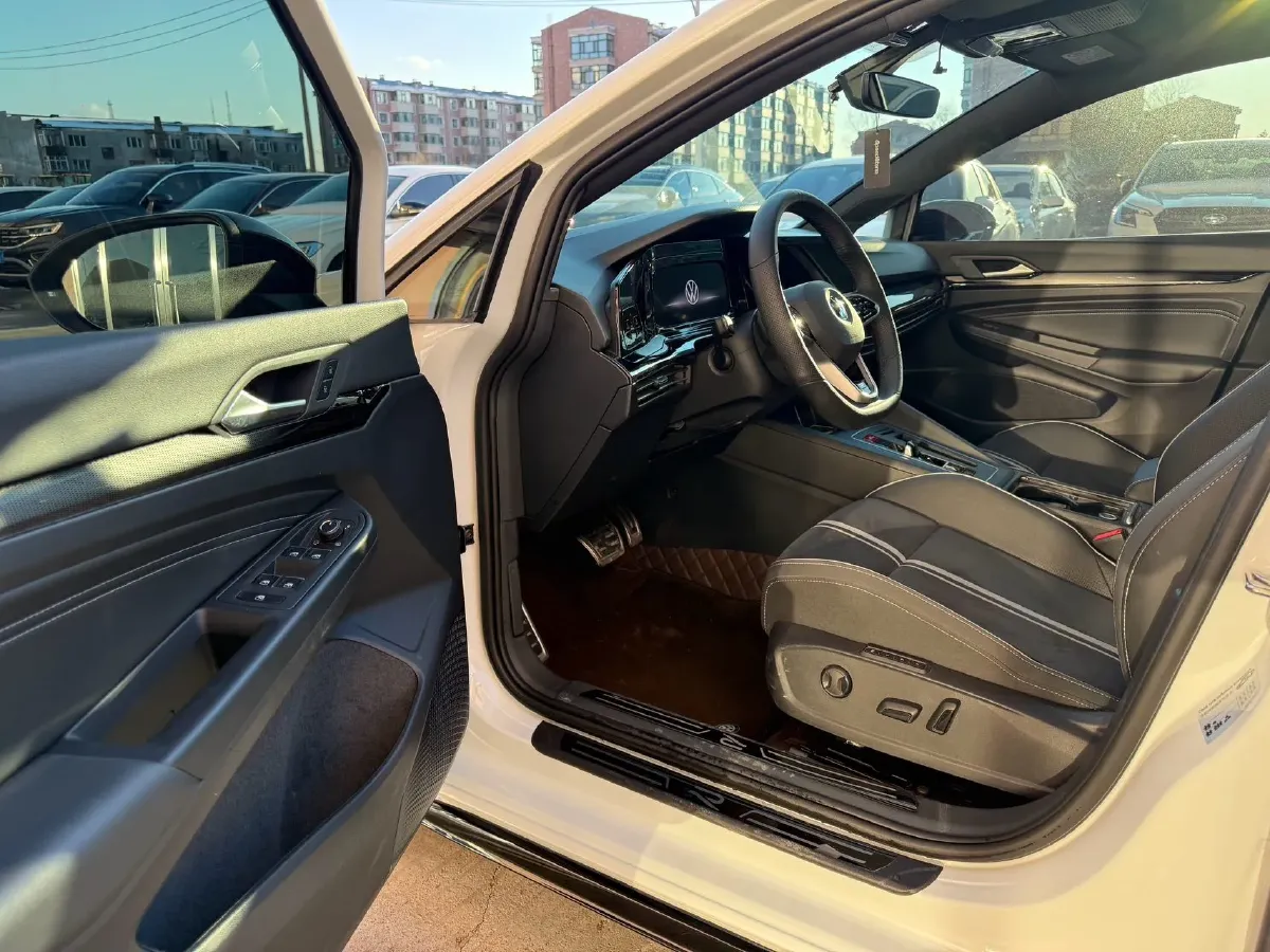 2021 Volkswagen Golf 1.4T 150HP L4 7DCT,autocango,china used car exporter,china ev exporter,chinese used car exporter,chinese used ev exporter