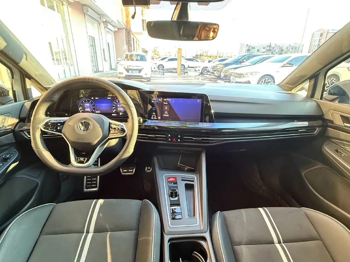 2021 Volkswagen Golf 1.4T 150HP L4 7DCT,autocango,china used car exporter,china ev exporter,chinese used car exporter,chinese used ev exporter