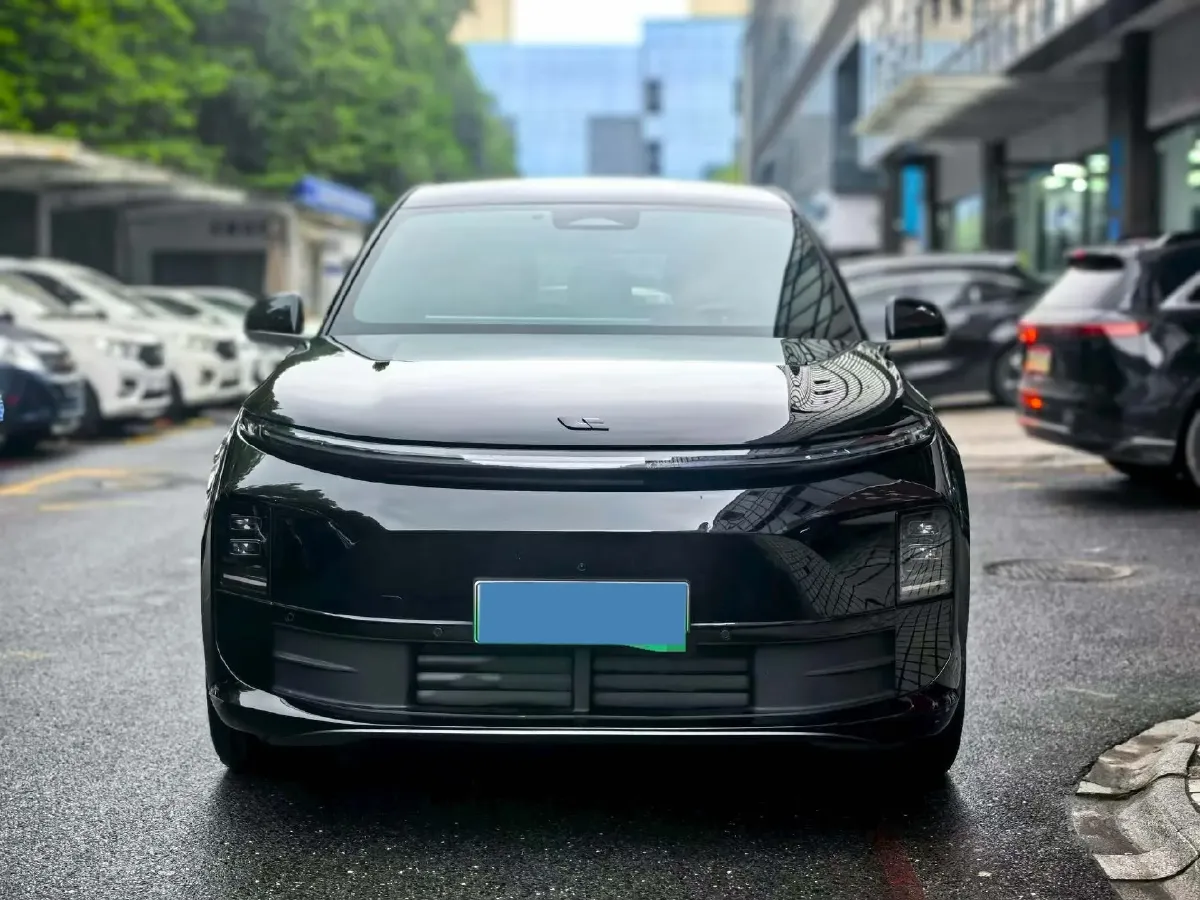 2024 Li L6 Range Extended 154HP L4 REEV 36.8KWH,autocango,china used car exporter,china ev exporter,chinese used car exporter,chinese used ev exporter