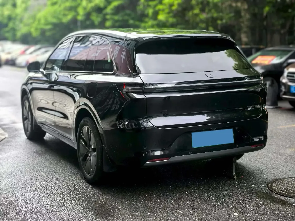 2024 Li L6 Range Extended 154HP L4 REEV 36.8KWH,autocango,china used car exporter,china ev exporter,chinese used car exporter,chinese used ev exporter