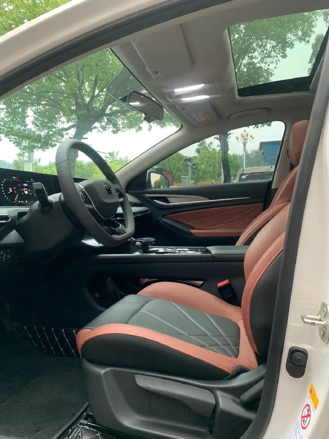 2022 ChangAn Eado 1.4T 160HP L4 7DCT,autocango,china used car exporter,china ev exporter,chinese used car exporter,chinese used ev exporter