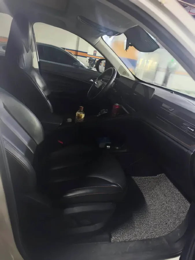 2023 Roewe RX5 1.5T 188HP L4 7DCT,autocango,china used car exporter,china ev exporter,chinese used car exporter,chinese used ev exporter