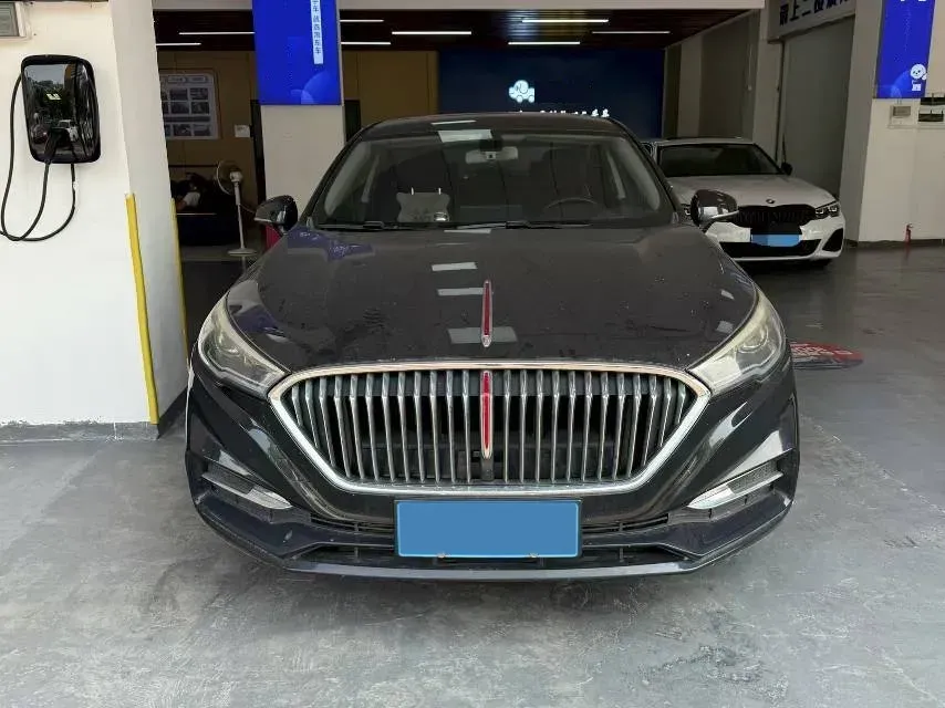 2020 HongQi H5 1.5T 169HP L4 7DCT,autocango,china used car exporter,china ev exporter,chinese used car exporter,chinese used ev exporter