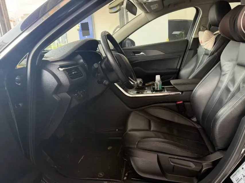 2020 HongQi H5 1.5T 169HP L4 7DCT,autocango,china used car exporter,china ev exporter,chinese used car exporter,chinese used ev exporter