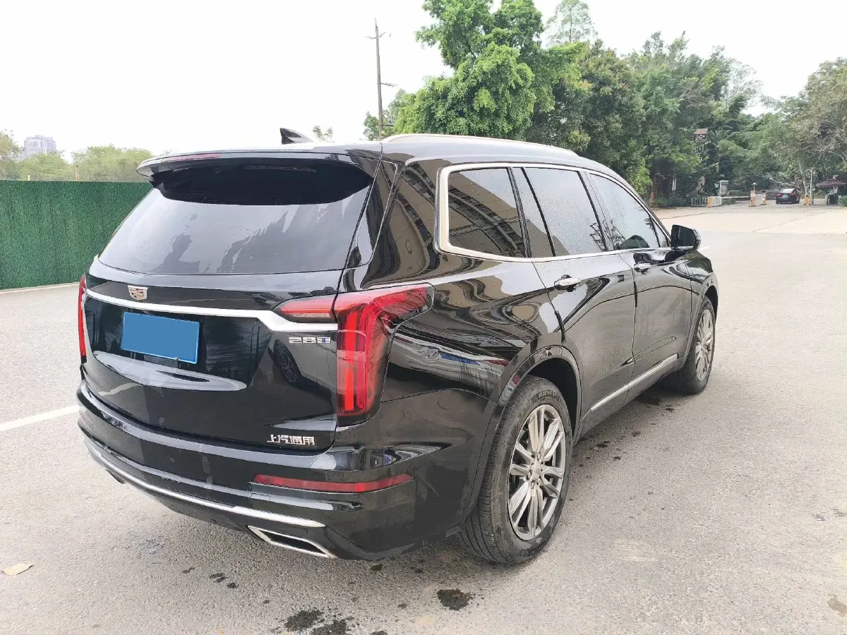 2022 Cadillac XT6 2.0T 237HP L4 9AT,autocango,china used car exporter,china ev exporter,chinese used car exporter,chinese used ev exporter