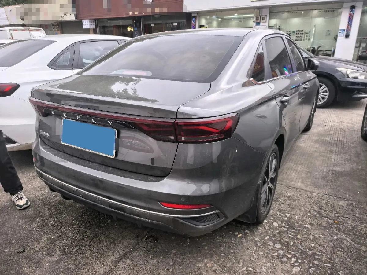 2022 Geely Emgrand 1.5L 114HP L4 CVT,autocango,china used car exporter,china ev exporter,chinese used car exporter,chinese used ev exporter