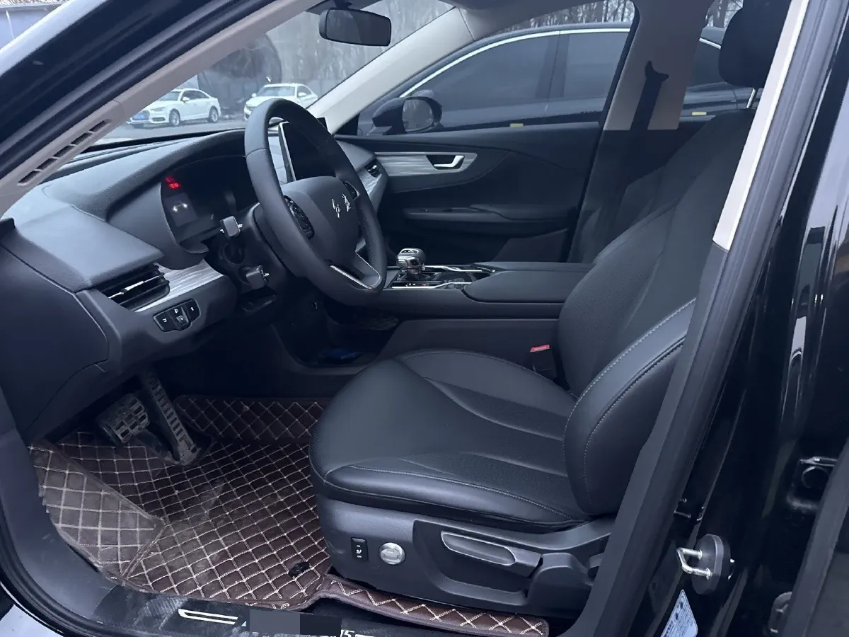 2024 HongQi E-QM5 BEV 72KWH,autocango,china used car exporter,china ev exporter,chinese used car exporter,chinese used ev exporter