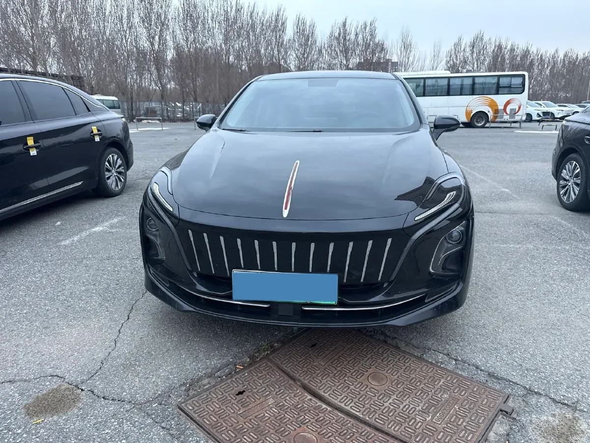 2024 HongQi E-QM5 BEV 72KWH,autocango,china used car exporter,china ev exporter,chinese used car exporter,chinese used ev exporter