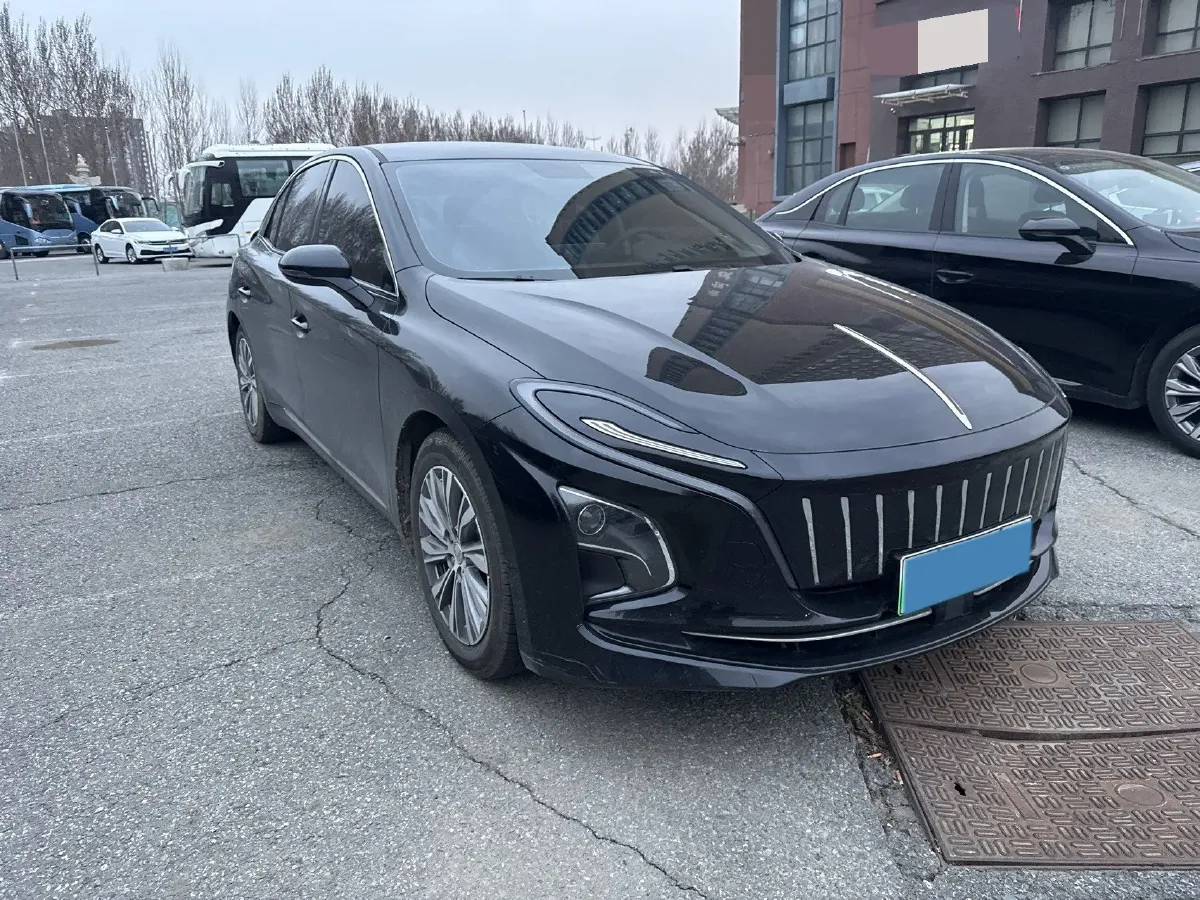 2024 HongQi E-QM5 BEV 72KWH,autocango,china used car exporter,china ev exporter,chinese used car exporter,chinese used ev exporter