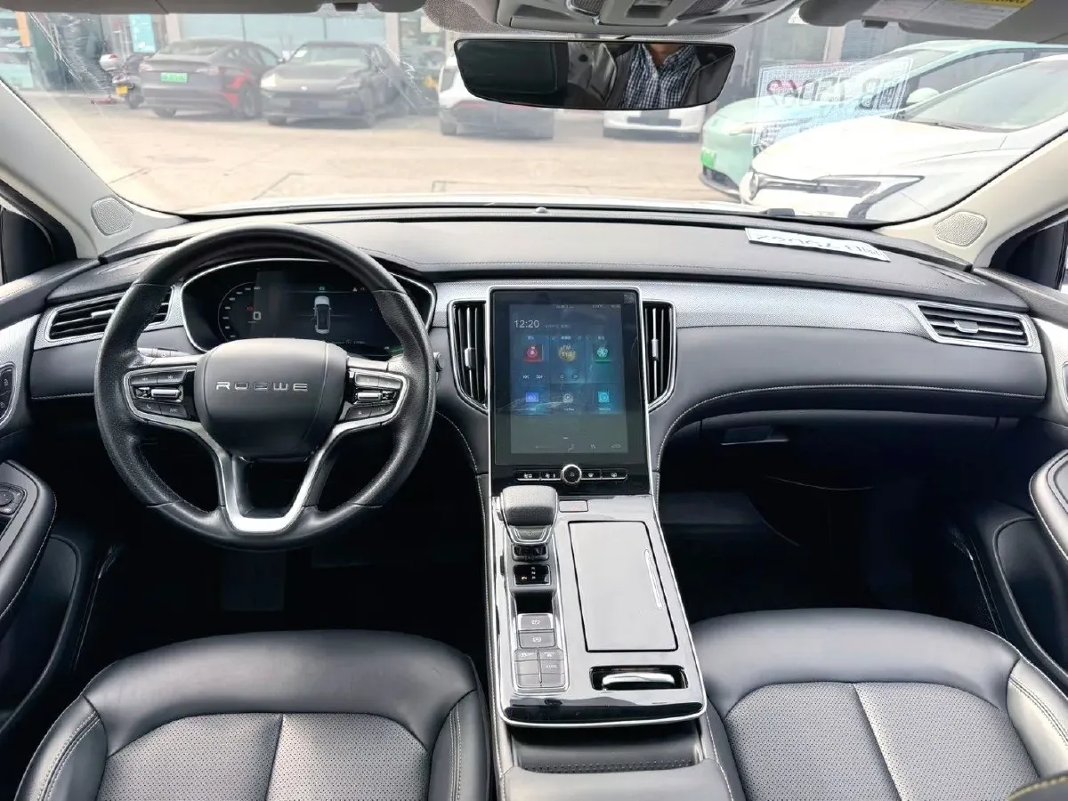 2022 Roewe RX5 eMAX 1.5T 169HP L4 AMT PHEV 16.6KWH,autocango,china used car exporter,china ev exporter,chinese used car exporter,chinese used ev exporter