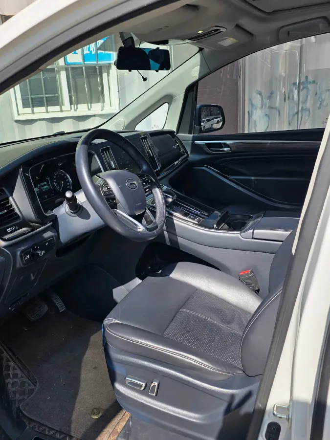 2023 GAC Trumpchi M8 2.0T 252HP L4 8AT,autocango,china used car exporter,china ev exporter,chinese used car exporter,chinese used ev exporter