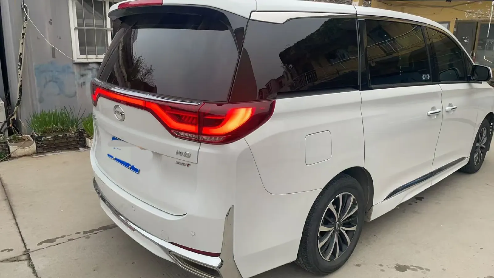 2023 GAC Trumpchi M8 2.0T 252HP L4 8AT,autocango,china used car exporter,china ev exporter,chinese used car exporter,chinese used ev exporter