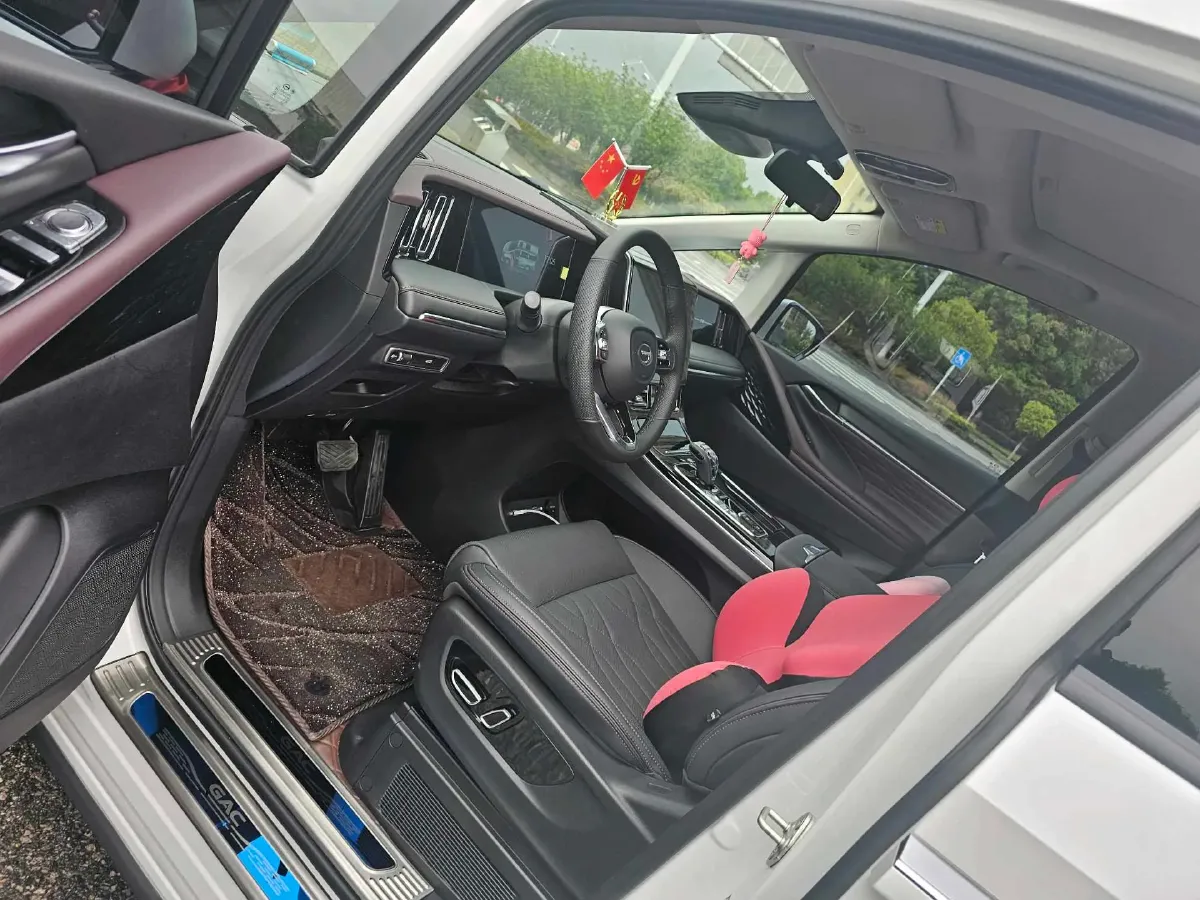 2024 GAC Trumpchi M8 2.0T 252HP L4 8AT,autocango,china used car exporter,china ev exporter,chinese used car exporter,chinese used ev exporter