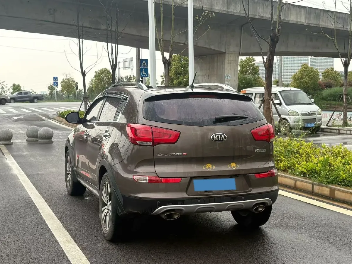 2016 Kia Sportage R 2.0L 165HP L4 6AT,autocango,china used car exporter,china ev exporter,chinese used car exporter,chinese used ev exporter