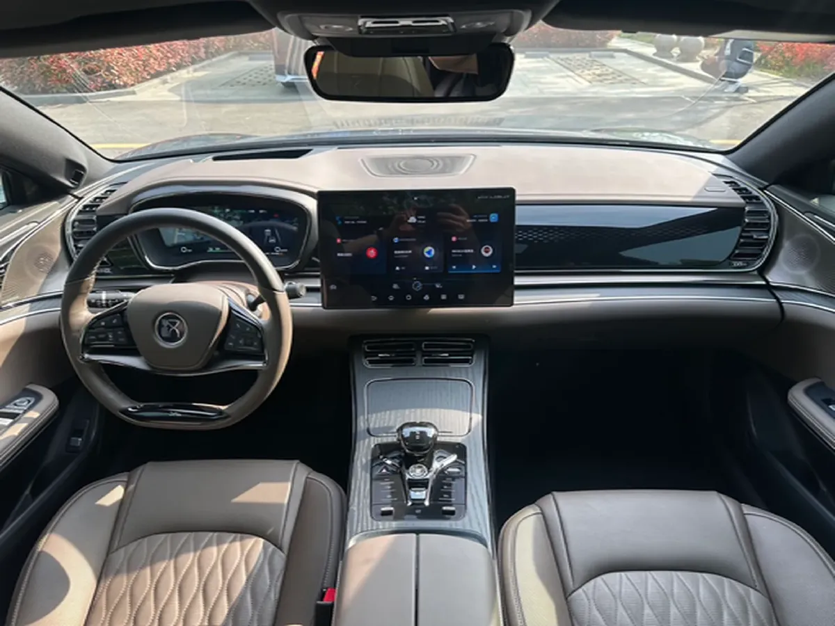 2022 Lincoln Corsair 2.0T 245HP L4 8AT,autocango,china used car exporter,china ev exporter,chinese used car exporter,chinese used ev exporter