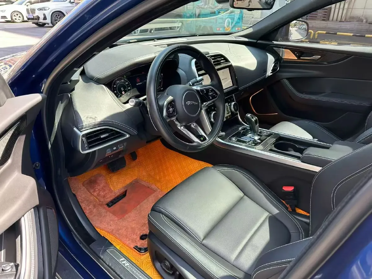2021 Jaguar XEL 2.0T 250HP L4 8AT,autocango,china used car exporter,china ev exporter,chinese used car exporter,chinese used ev exporter