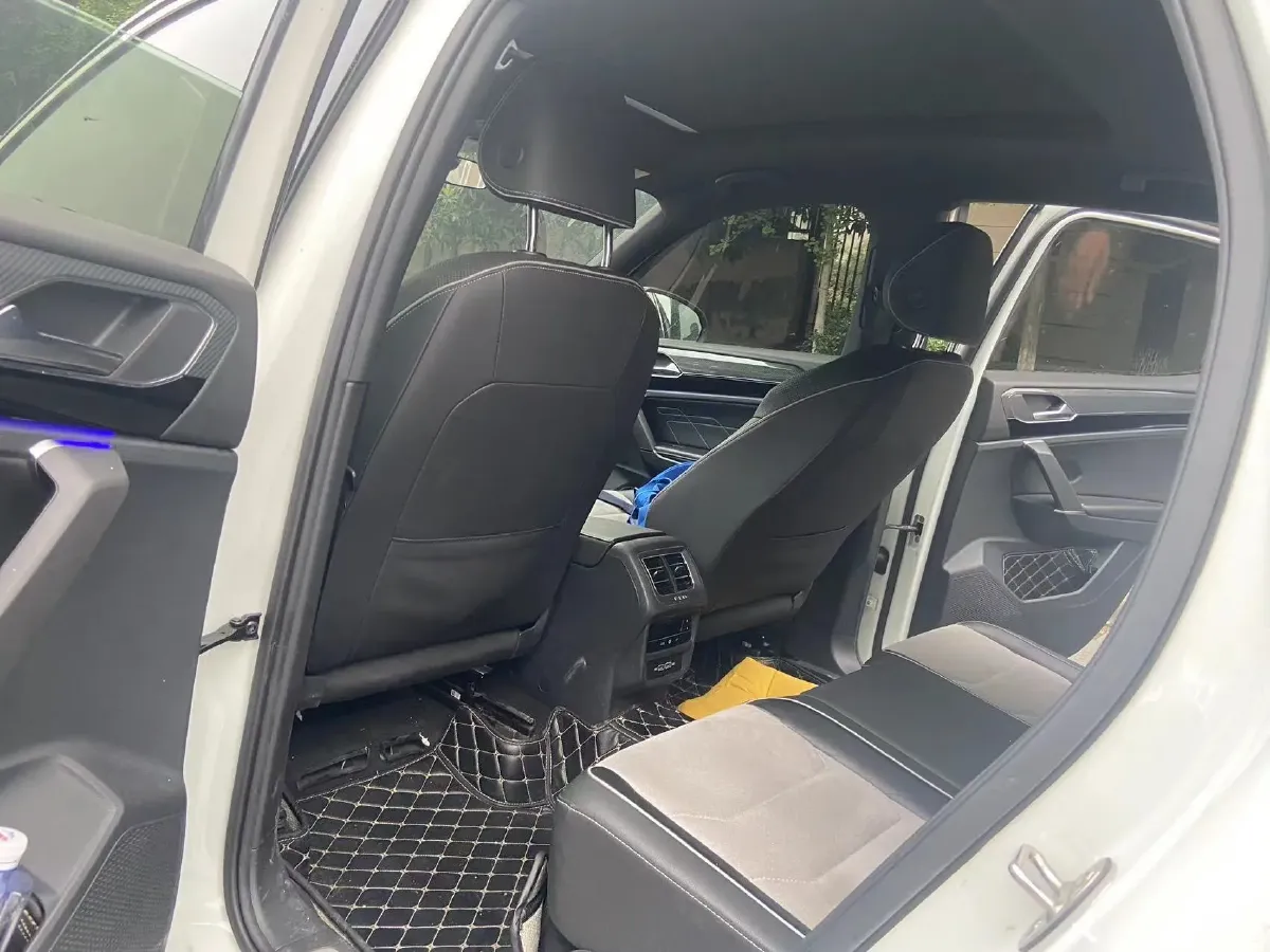 2020 Volkswagen Tayron X 2.0T 220HP L4 7DCT,autocango,china used car exporter,china ev exporter,chinese used car exporter,chinese used ev exporter