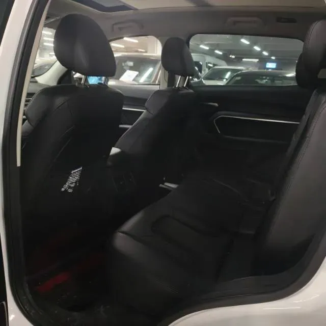 2017 Haval H6 2.0T 197HP L4 7DCT,autocango,china used car exporter,china ev exporter,chinese used car exporter,chinese used ev exporter